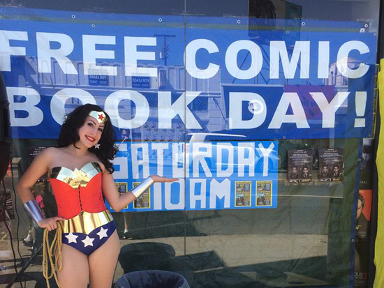 Comic-Con/Wonder-Woman-GA.jpg